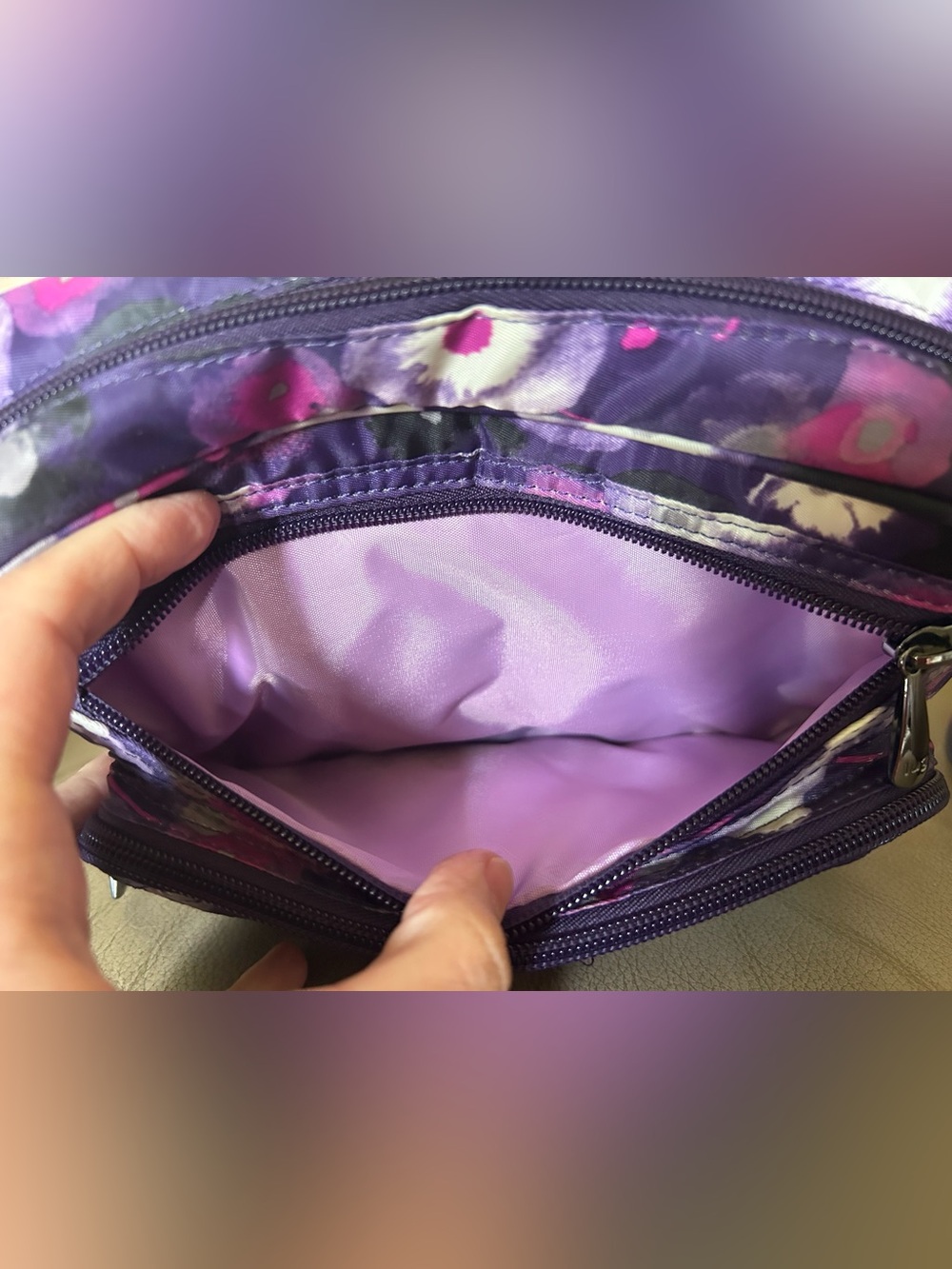 Lug Carousel Watercolor Purple Crossbody Belt Bag EUC - Picture 11 of 15
